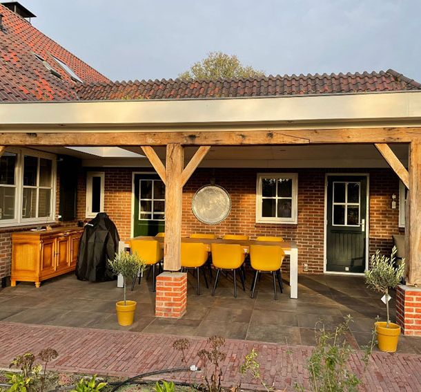Realisatie Overkapping in Harreveld door Eekelder Bouw